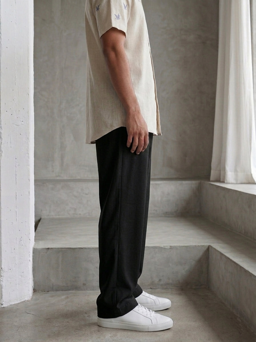 Solid Relaxed-Fit Cotton Trouser