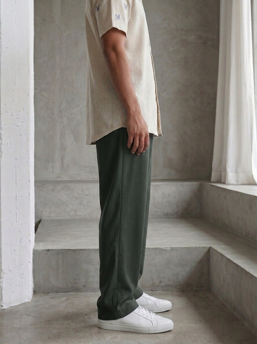 Solid Relaxed-Fit Cotton Trouser