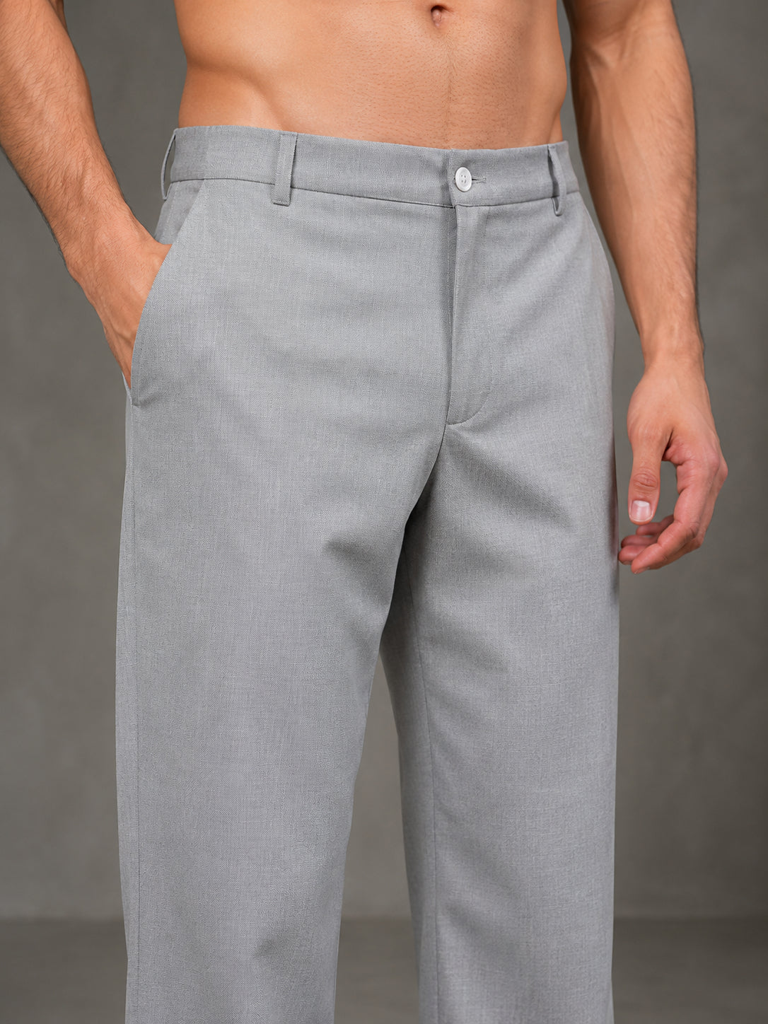 Men's Cotton Blend Solid Straight Fit Relaxed Trousers
