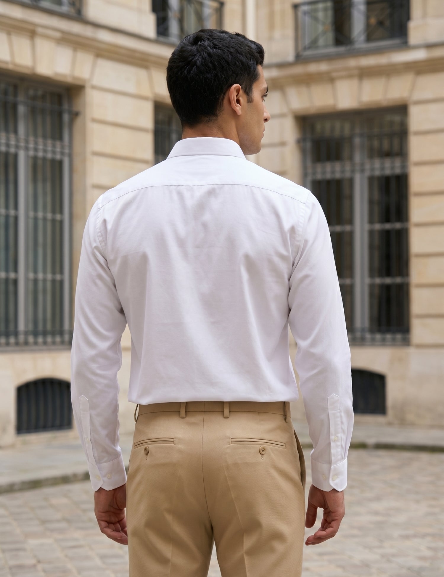 INSH_037White_2.jpg
