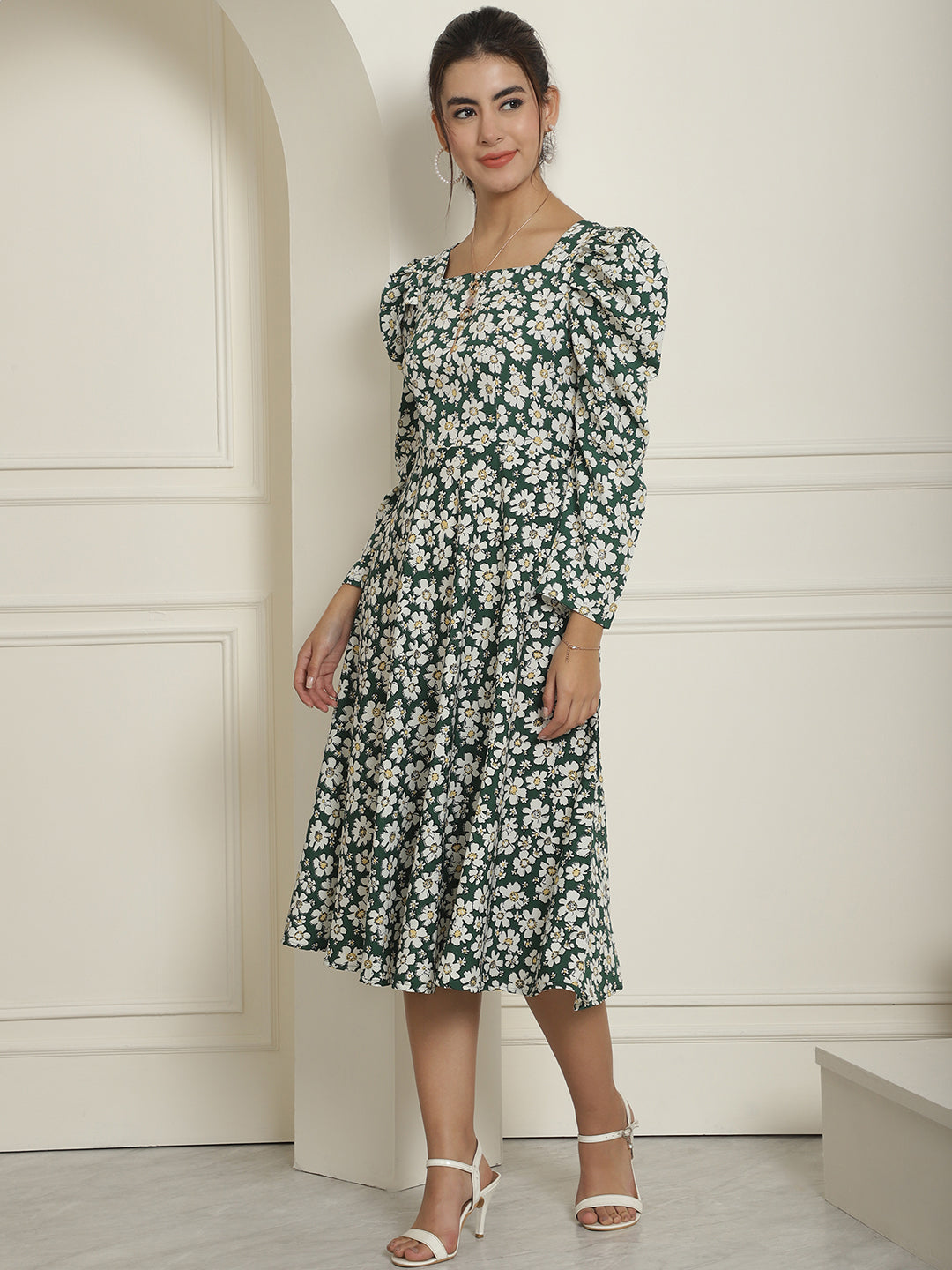 Women Floral Print Puff Sleeves Crepe Midi Dress