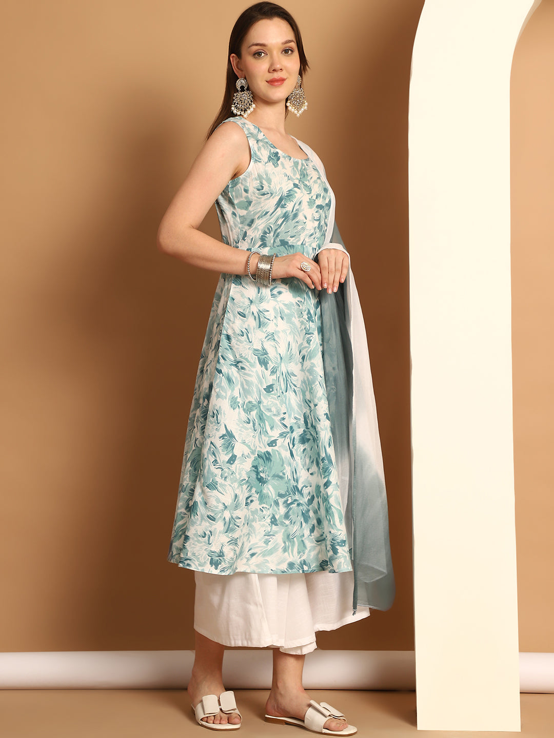 Women Teal Printed Kurta with Palazzos & With Ombre Dupatta