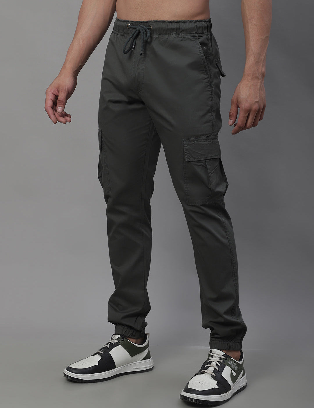 KGP_155Grey_2.jpg