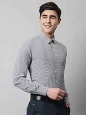 Men Grey Checks Pure Cotton Formal Shirt
