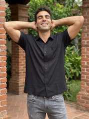 Black Cotton Solid Casual Shirts