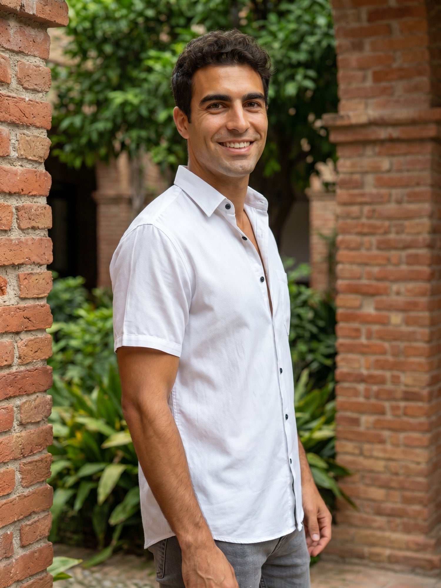 White Cotton Solid Casual Shirts