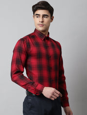 Men Red Checks Regular Fit Cotton Formal Shirt