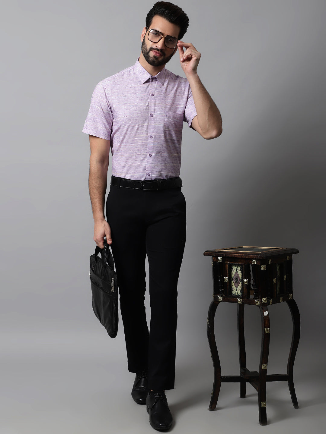 Men Purple Woven Design Short Sleeves Formal Shirt