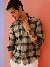 Men's Checked Casual Shirt.