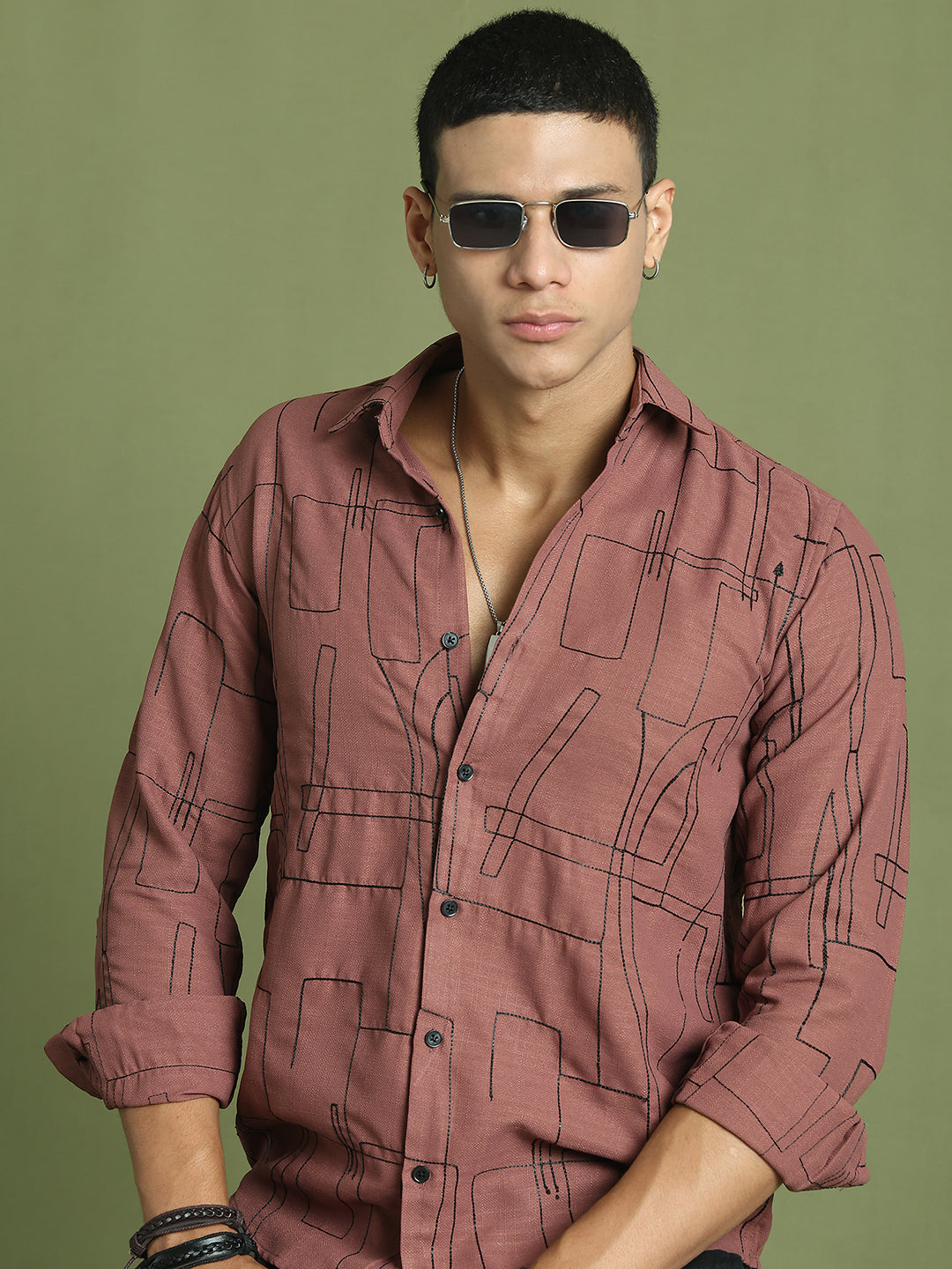 Men Regular Fit Embroidered Spread Collar Casual Shirt