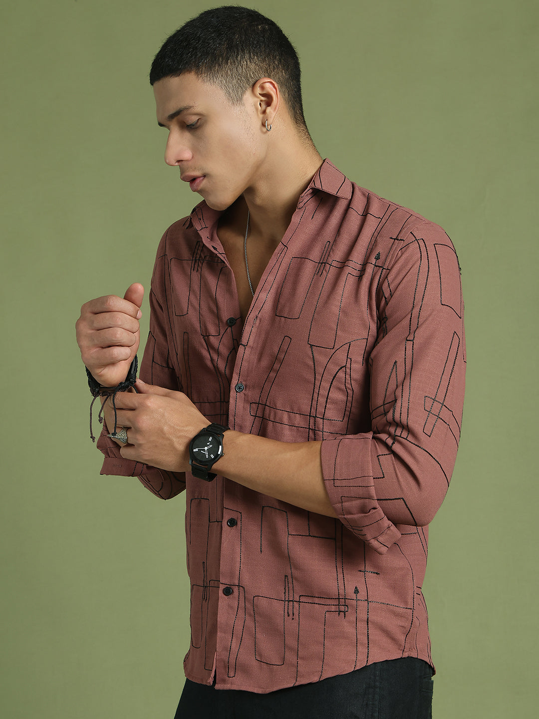 Men Regular Fit Embroidered Spread Collar Casual Shirt