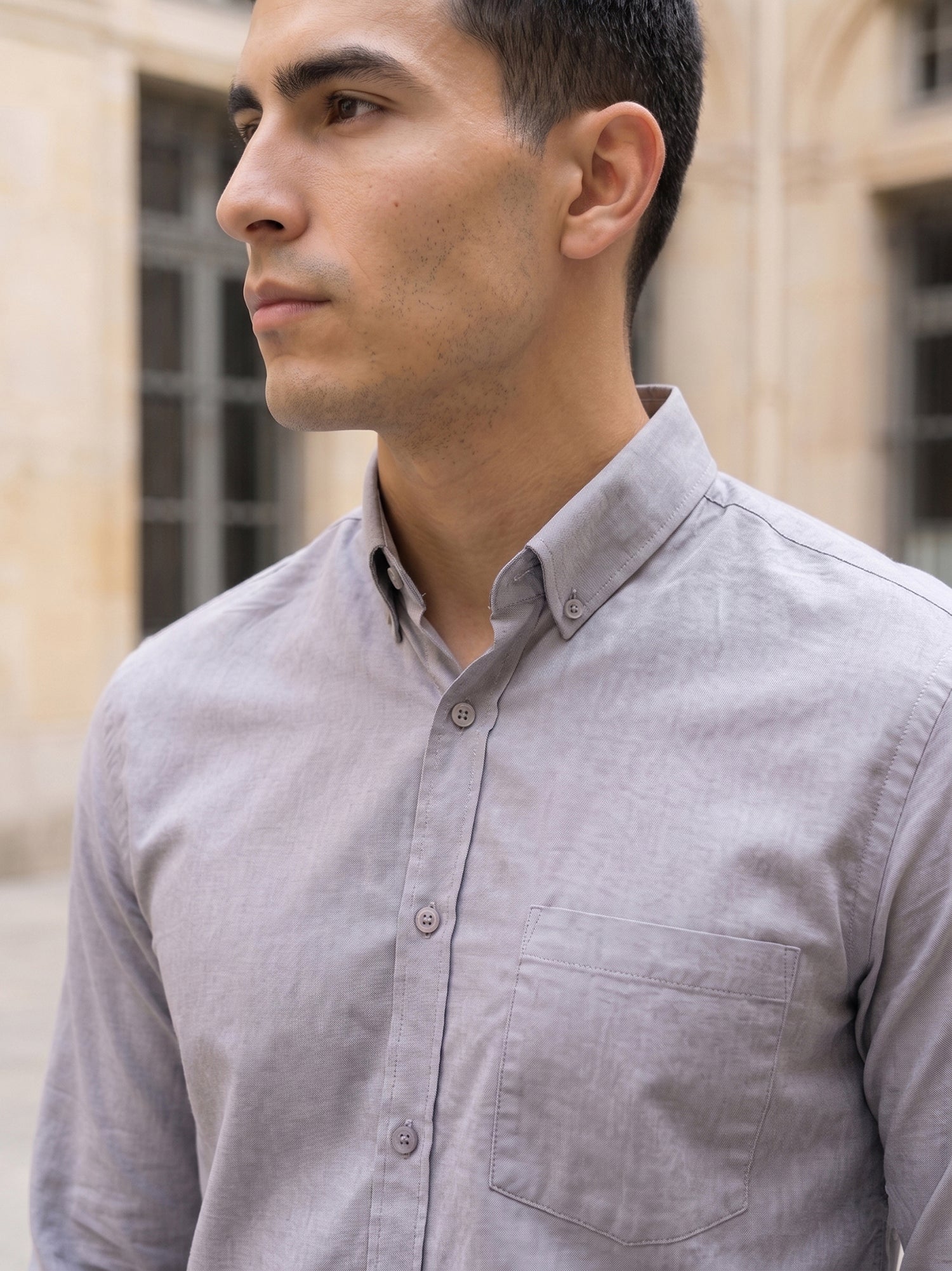 Men’s Solid Button-Down Collar Casual Shirt