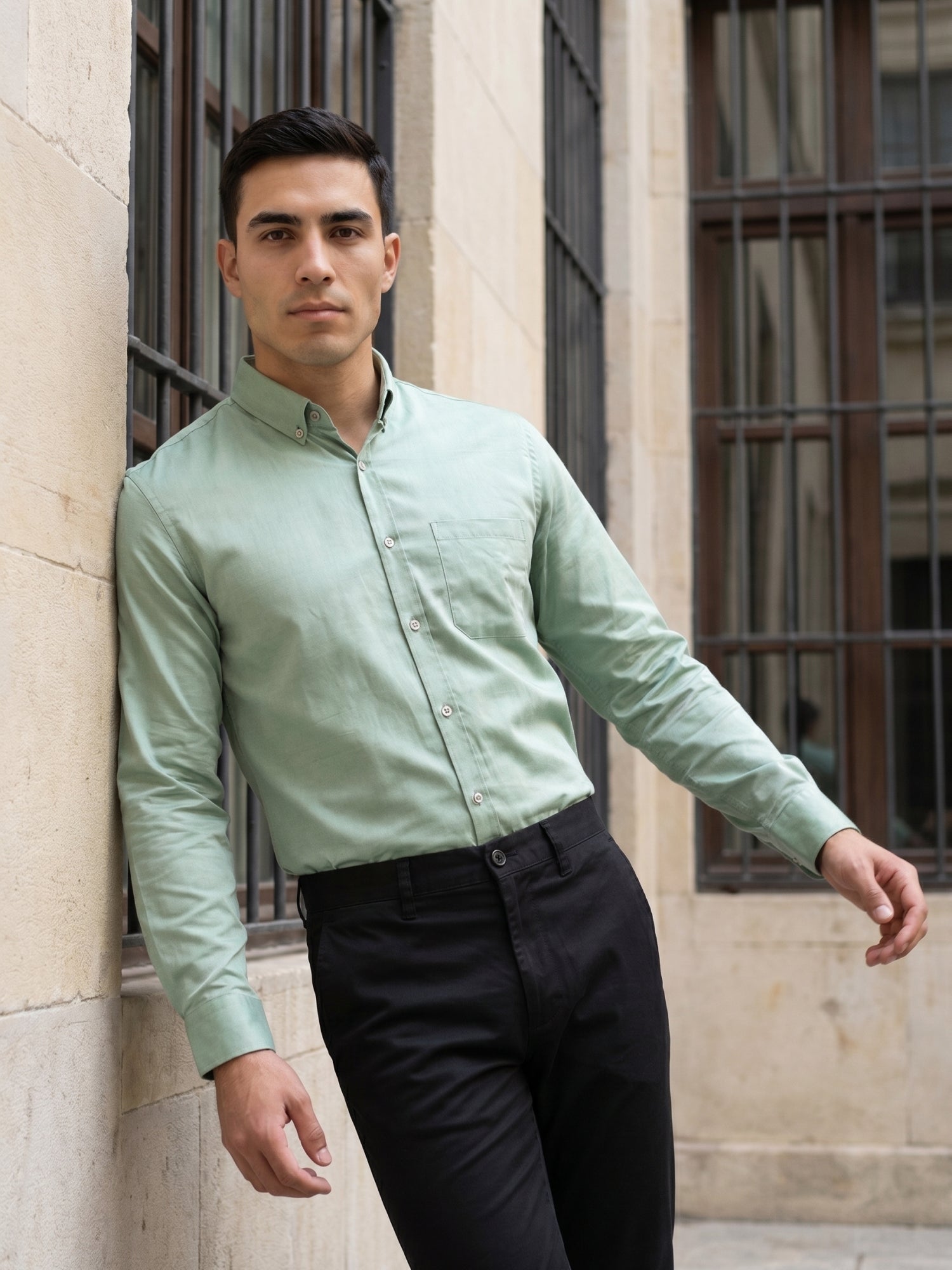 Men’s Solid Button-Down Collar Formal Shirt