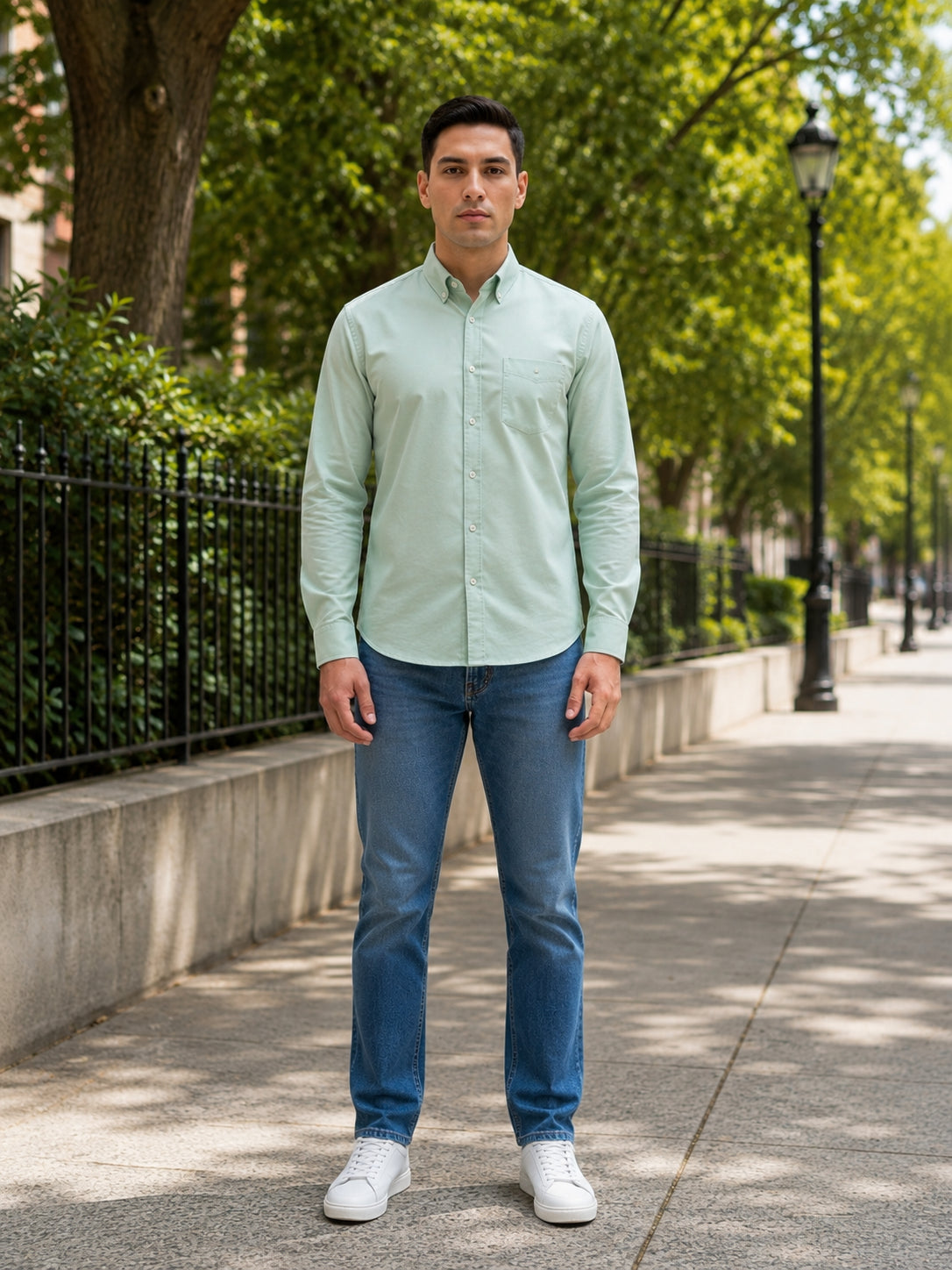 Men’s Solid Button-Down Collar Casual Shirt