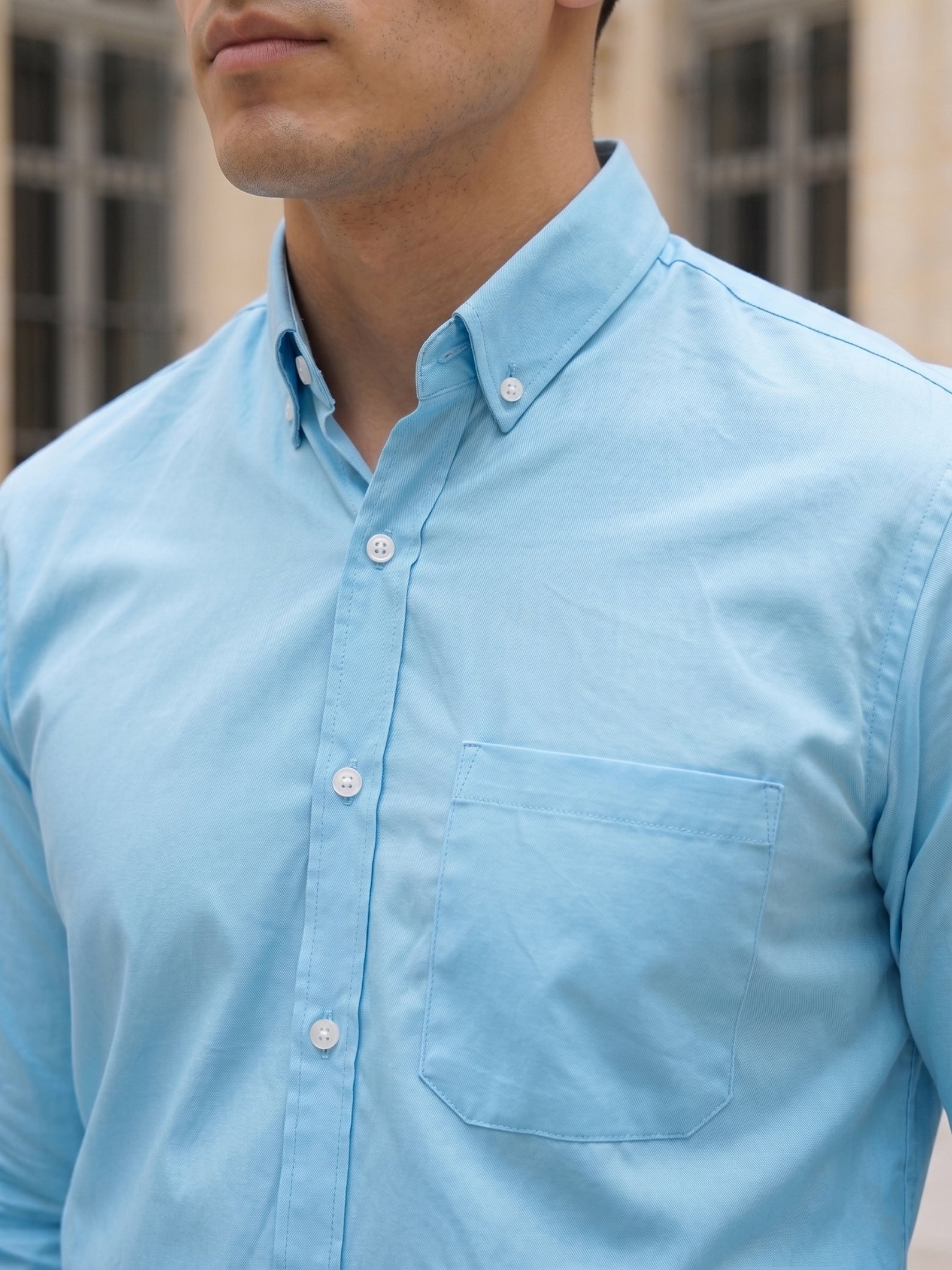 Men’s Solid Button-Down Collar Casual Shirt