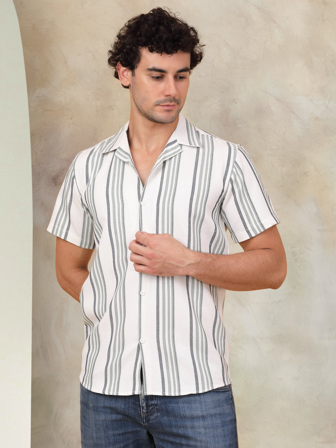 White Striped Shirt - Fabric Texture - 70% Cotton 30% Polyester