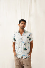 Close Up - Blue Printed Shirt Collar Detail