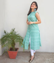 Jompers Women Green Pure Cotton Woven Design Straight Kurta - JOK_1366_Green_S