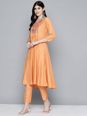 Women Embroidered Thread Work Kurta & Trousers With Dupatta - JOKS_D48M_1531_Orange_S